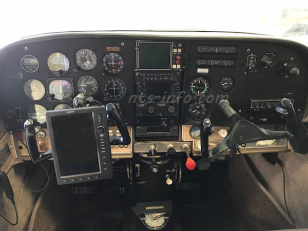 Cessna-206-Cockpit-wm.jpg